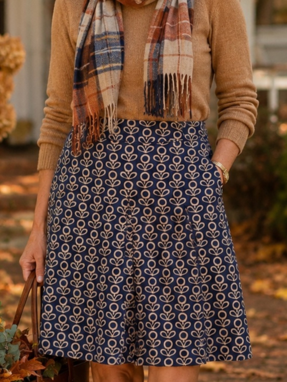 Boden Navy A-Line Skirt with Cream Geometric Motif Sz 12